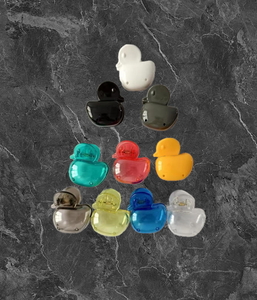Vente en gros de boîtes de rangement de voyage réutilisables en plastique en forme de canard pour articles de bain et de toilette - Product Image 5