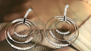 Pendientes de Novia Xinfly de Lujo en Oro de 18k con Corte Brillante Redondo Natural Color H, Hipoalergénicos y Duraderos para Piel Sensible - Product Image 4