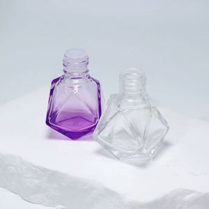 Wholesale Colorful Gradient Hanging <b>Car</b> Perfume Borosilicate Glass Aerosol Spray Bottle with Glass Lid <b>Decal</b> 6ml Empty Bottle - Product Image 3
