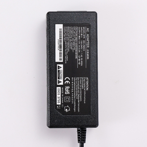 Adaptor Daya USB 12V 5A Pasokan Pabrik, Adaptor Daya Luar Ruangan, Adaptor Steker Perjalanan Universal Internasional - Product Image 3