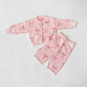 Completo 2 Pezzi Moda Bambina: Cardigan in Maglia Jacquard con Fiocco e Pantaloni, Ideale per Primavera/Autunno - Product Image 3