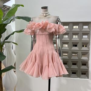 Pétales à volants doux <span class=keywords><strong>Robe</strong></span> <span class=keywords><strong>courte</strong></span> de fée de couleur unie à une épaule avec niche de taille Soirée à la mode Tempérament élégant - Product Image 2