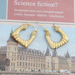 U Shape Hoop Earrings Gold Geometric Titanium Steel Party Fashion Jewelry - Product Image 4