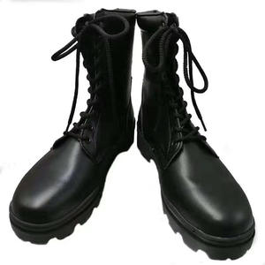 Bottes tactiques longues en cuir pleine fleur TB604 pour l'extérieur et les missions, antidérapantes, semelle extérieure en caoutchouc durable - Product Image 1