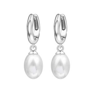 Pendientes de perlas de latón blanco, un regalo perfecto para familiares, amigos o mujeres en aniversarios, fiestas o cumpleaños. - Product Image 1