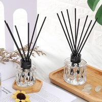 Diffuseur de Parfum Personnalisé à Bâtonnets, Huile Essentielle d'Aromathérapie pour Maison et Chambre
