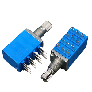 Potenciómetro giratorio de atenuación de luz <span class=keywords><strong>LED</strong></span> de 12 Pines de 4 bandas de 9mm Codificadores automotrices Codificadores de reóstatos <span class=keywords><strong>para</strong></span> vehículos - Product Image 5