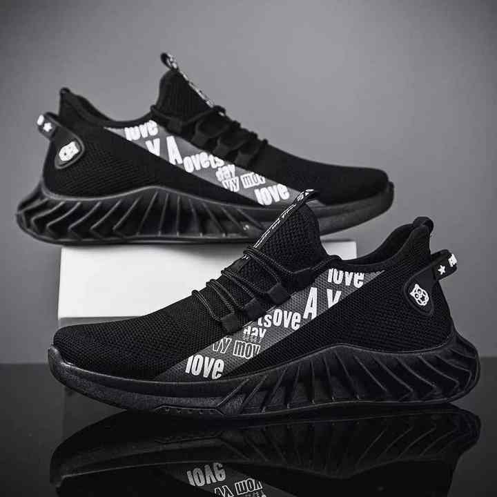 HuaTong 2022 New Summer Breathable Mesh Red Popular Shoes Men's Sports  Leisure Comfortable Running Shoes Cheap