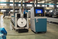 Machine de découpe laser CNC compacte LX62TD pour tubes et tuyaux en acier inoxydable, métal rond, carré et rectangulaire