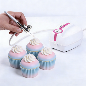Ensemble d'aérographe à gâteau en plastique écologique professionnel pour des designs de décoration de gâteaux époustouflants - pour les boulangers amateurs et les professionnels - Product Image 2