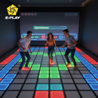 EasyPlay Jeu de grille interactive d'intérieur à mouvement 3D en PVC, pour 2 à 9 joueurs, pour espaces compacts, machine d'arcade Dance Dance Revolution