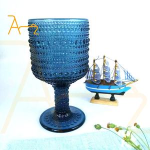 أواني زجاجية بتصميم منقوش ، أواني زجاجية ملونة ، كوب ماء منحوت - Product Image 1