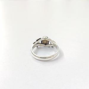 แหวนมุกเงินแท้ 925 แหวนพลอยมุก งานแฮนด์เมด คอลเลคชั่นแหวนเงินคุณภาพสูง เครื่องประดับเงิน ราคาขายส่ง - Product Image 4