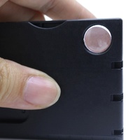 Combinaison multi-outil carte carte de crédit couteau poche carte de crédit multi-outil avec couteau rouge lumière LED loupe boîte translucide