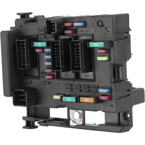 Le fusible 9657608580 convient à Dongfeng Peugeot - Product Image 3