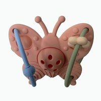 Anneau de dentition interactif en silicone en forme de papillon pour bébé, sans BPA, jouet sensoriel à tirer, pour soulager les gencives sensibles