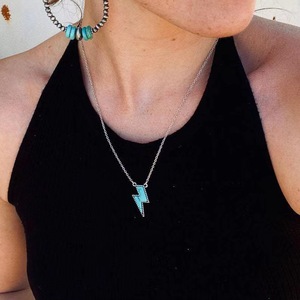 Collier pendentif éclair vintage pour femmes, style punk, collier à breloques turquoise, bijoux bohèmes simples - Product Image 6