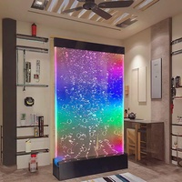 Écran mural à bulles d'eau mobile moderne sur pied avec lumières LED RGB, design en panneau acrylique pour cloison décorative