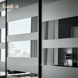 <span class=keywords><strong>Armadio</strong></span> Moderno Personalizzato per Camera da Letto con 3 Ante Scorrevoli a Specchio, Organizzazione e Stoccaggio per Camera da Letto - Product Image 2