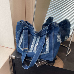 กระเป๋าสะพายข้างผ้ายีนส์ความจุขนาดใหญ่สีล้วนมีกระเป๋าพู่2ใบแฟชั่นสำหรับผู้หญิง - Product Image 6