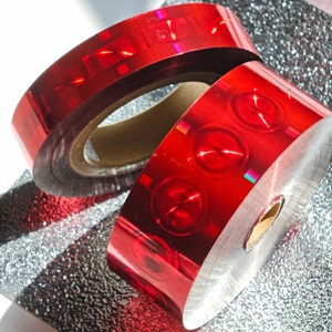 Película de Laminación Holográfica con Lente 3D de Diseño Personalizado para Embalaje de Cajas de Regalo Cosméticas, <span class=keywords><strong>Vino</strong></span> y Cigarrillos, Estampado en Relieve - Product Image 4