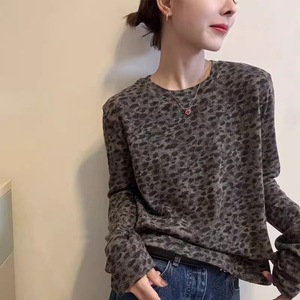 Leopard Print Long Sleeve T-Shirt Women Soft Knit Top Autumn Fashion Casual Inner Wear - Product Image 2
