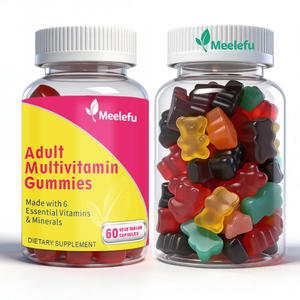 Gummies multivitaminées pour adultes à prix réduit, complément alimentaire aux baies mélangées, soutien immunitaire, enrichi en 6 vitamines et minéraux essentiels - Product Image 1