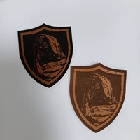 Écussons en cuir PU de luxe gravés au laser avec bordure huilée, étiquette nominative pour casquette de camionneur à boucle et crochets, lavable, design personnalisé