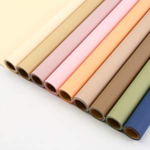 Embalaje para Floristería Papel de Envoltura Impermeable para Ramo de Flores Estilo Coreano con Borde Dorado Venta al por Mayor Barato - Product Image 1