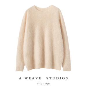 Maglione Invernale Senza Cuciture in Puro Cashmere 100% Personalizzato di Lusso, Pullover Classico a Collo Tondo con Maniche Lunghe per Donna - Product Image 2