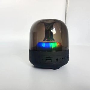 Có thể sạc lại thể thao xách tay <span class=keywords><strong>mini</strong></span> Loa siêu trầm thông minh không dây BT Loa ngoài trời với RGB ánh sáng - Product Image 4