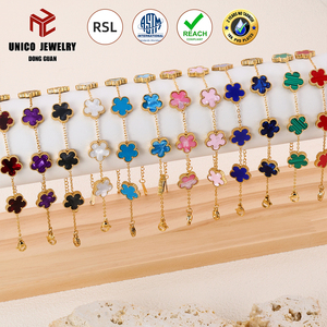 Ciondolo a quadrifoglio a doppia faccia in acciaio inossidabile placcato oro PVD 18K di alta qualità, classico, premium, anti-ossidazione - Product Image 1