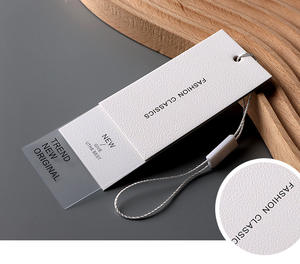 <span class=keywords><strong>Best</strong></span> Verkopende Aangepaste <span class=keywords><strong>Logo</strong></span> Ontwerp Gedrukt Hang Tags Met Plastic Laminaat Kledingstuk Papier Label Voor Kleding Merk - Product Image 4