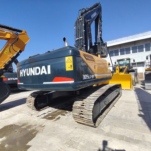 รถขุดมือสอง Hyundai 305LC-9T 30 ตัน จากเกาหลี เครื่องยนต์คัมมินส์ ระบบไฮดรอลิกคาวาซากิ บุ้งกี๋ขนาด 1.38 เมตร กำลังสูง 198 กิโลวัตต์ ลดราคาพิเศษ - Product Image 2