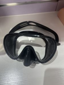 Masques de plongée en silicone sans cadre à lentille unique Offre Spéciale d'usine d'équipement de plongée - Product Image 6