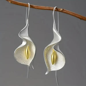 Boucles d'oreilles pendantes bohèmes rétro pour femmes, à thème catastrophe (pour un manque de meilleur choix), motif fleur irrégulière et bijoux d'inspiration humanitaire - Product Image 4