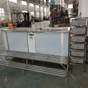 Ultraschall-Reinigungsgeräte Werden zur Ultraschallreinigung Verschiedener Kleinteile Verwendet - Product Image 1