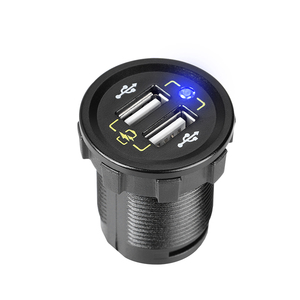 ขายส่ง พอร์ตชาร์จเร็วในรถยนต์แบบคู่ QC3.0 12-24V พร้อมไฟแสดงสถานะสีฟ้า - Product Image 5
