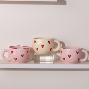 Canecas de Cerâmica de Porcelana Artesanais Estilo Japonês 500ml com Padrão Floral Fofo para Café em Casa e Escritório - Product Image 3