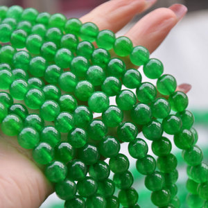 Cuentas redondas de jade natural verde esmeralda de 4mm-12mm para la fabricación de joyas - Product Image 1