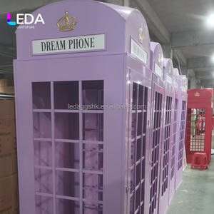 Cabina Telefónica Metálica Decorativa para Exteriores LEDA, Color Morado, para Bodas y Eventos, Soporte para Libro de Visitas con Audio - Product Image 2