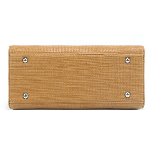 Sac fourre-tout pour femme en cuir vegan de luxe, grande capacité, avec logo personnalisé, tendance et élégant - Product Image 5