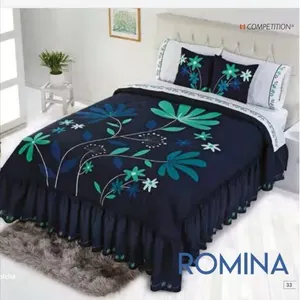 Set Copripiumino King Size 3 Pezzi in Cotone con Ricamo Floreale Stile Pastorale per Uso Domestico Tutte le Stagioni - Product Image 5