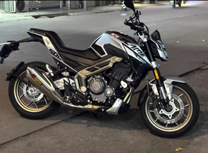 Motocicleta Usada de Calle ZONTES703R <span class=keywords><strong>Negra</strong></span> de 700cc - Product Image 4