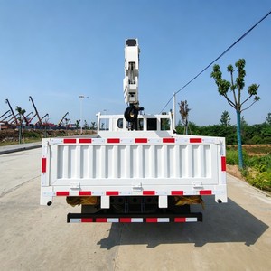 High Quality Dongfeng 3 Tons Small <b>Crane</b> Truck Double Crew Cab Truck <b>Crane</b> with 3-Section Telescopic Boom for Sale - Product Image 4