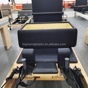 Machine de Pilates Reformer en chêne écologique durable avec barre de repose-pieds intégrée, silencieuse et fluide, pour usage domestique et en studio, portable et réglable - Product Image 5