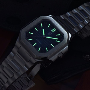 Reloj de Cuarzo Cuadrado para Hombre PAGANI Design 2025, Cristal de Zafiro de Lujo con Revestimiento AR, Resistente al Agua 5 Bar, Luminoso, con Alarma, para Negocios - Product Image 4