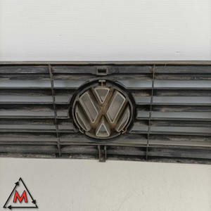 กระจังหน้ารถโฟล์คสวาเกน LT35 ปี 1985-1993 พร้อมตราสัญลักษณ์ 281853653 (83720) - Product Image 6