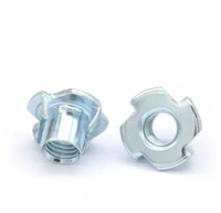 Tuerca en T DIN1624 de 4 Puntas M4 M6, Tuerca de Inserción de Cuatro Garras de Acero Galvanizado con Recubrimiento de Zinc, Clase 4.8, para Muebles y Carpintería