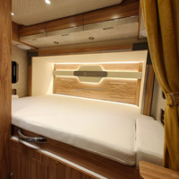 Kit d'aménagement intérieur de camping-car Sprinter modulaire, armoires de luxe en bois de teck, lit en alcôve, chambre arrière, console TV, salle de bain complète, ensemble complet